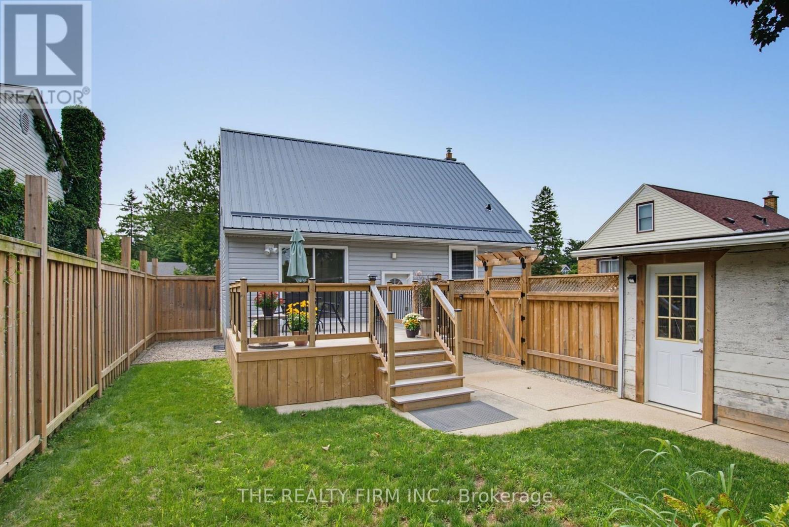 190 Vancouver Street, London East, Ontario  N5W 4R7 - Photo 36 - X13677168
