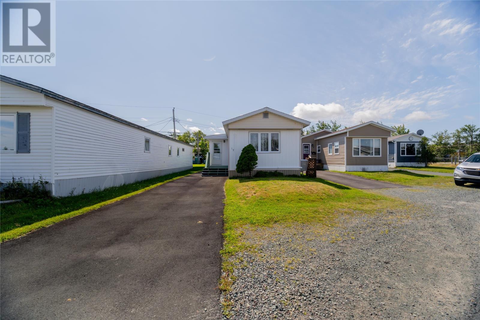 13 Hussey Drive, St. John's — photo 13