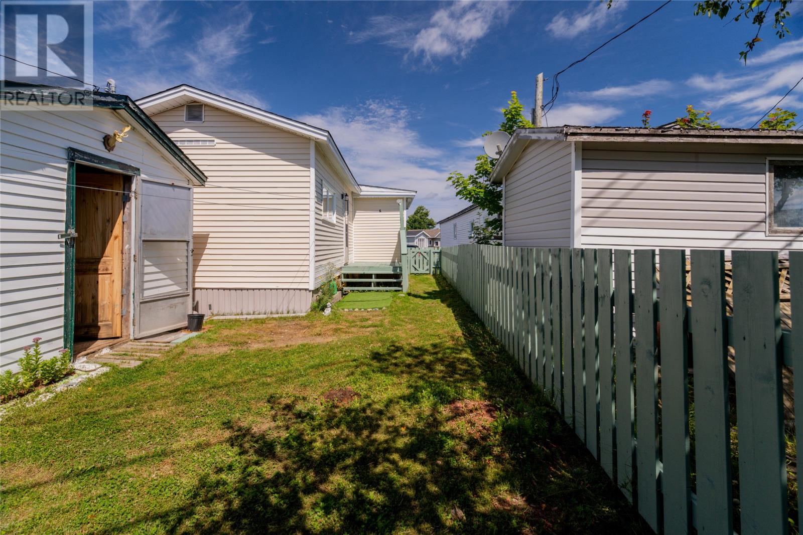 13 Hussey Drive, St. John's — photo 16