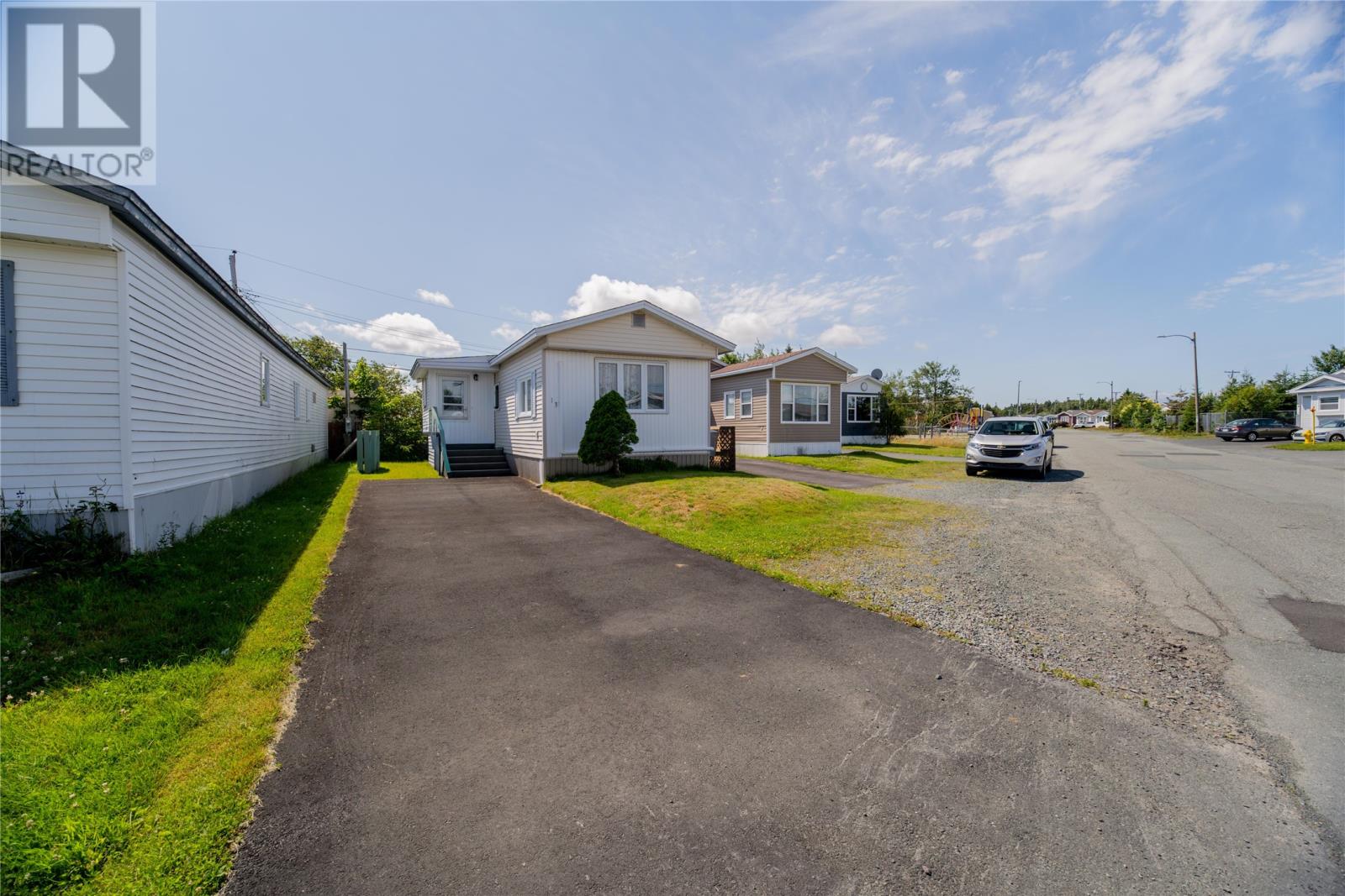 13 Hussey Drive, St. John's — photo 19