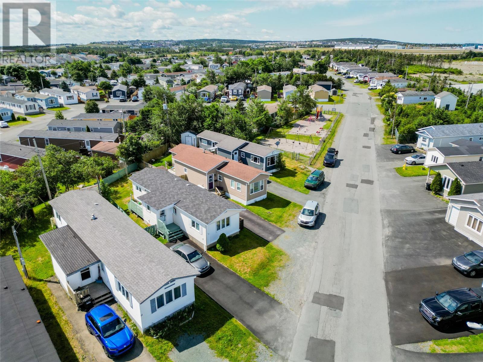 13 Hussey Drive, St. John's — photo 23