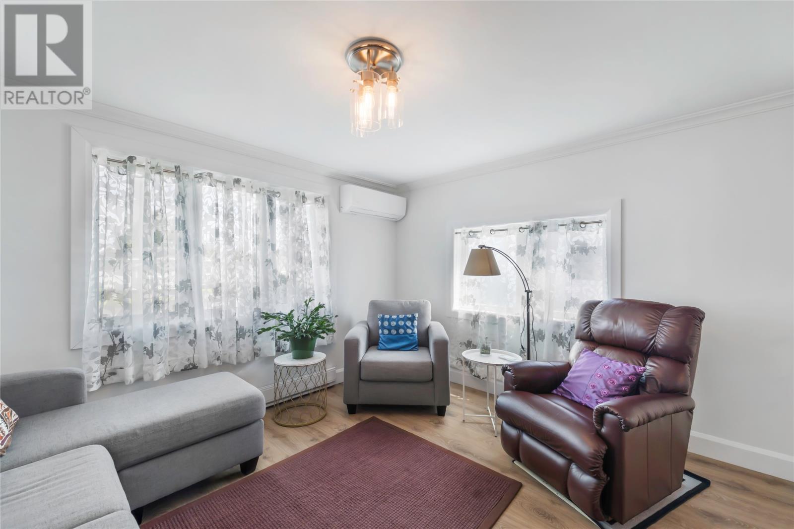 13 Hussey Drive, St. John's — photo 5