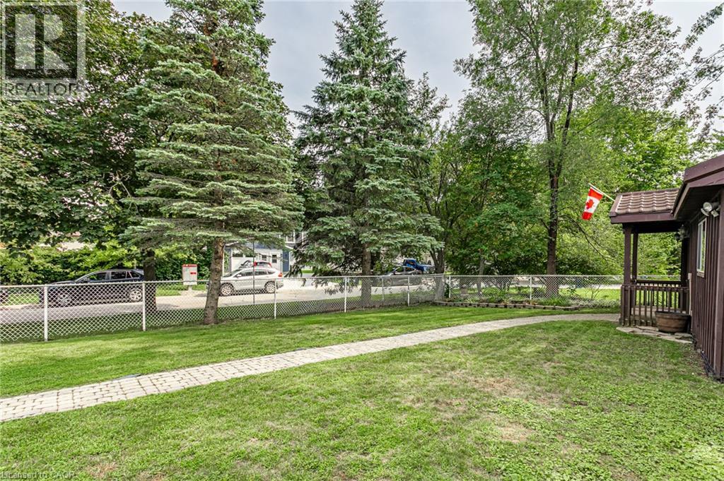281 Blackacres Boulevard, London, Ontario  N6G 2T9 - Photo 37 - 40855641