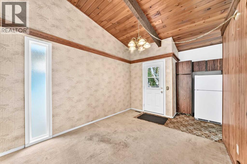 2652 Oakmoor Drive SW, Calgary, Alberta  T2V 4E8 - Photo 5 - A2334949