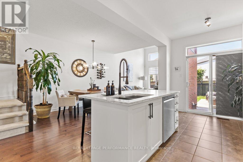 216 Badgeley Avenue, Ottawa, Ontario  K2T 0A4 - Photo 14 - X13677206