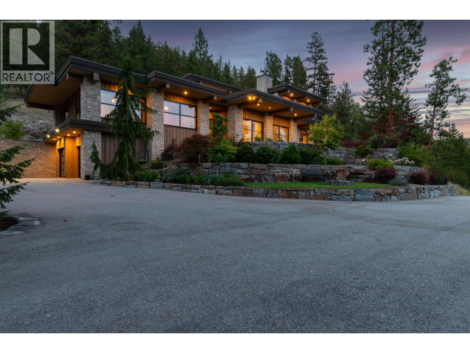 26 Commonage Road, Vernon, British Columbia  V1H 1G4 - Photo 6 - 10390300