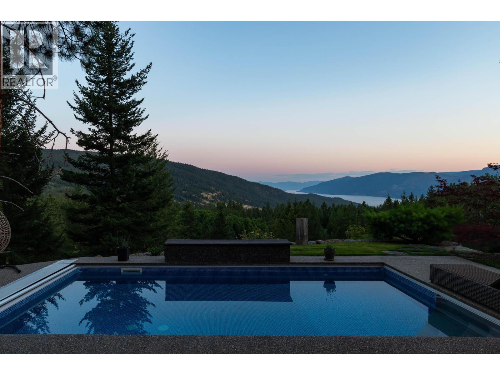 26 Commonage Road, Vernon, British Columbia  V1H 1G4 - Photo 12 - 10390300