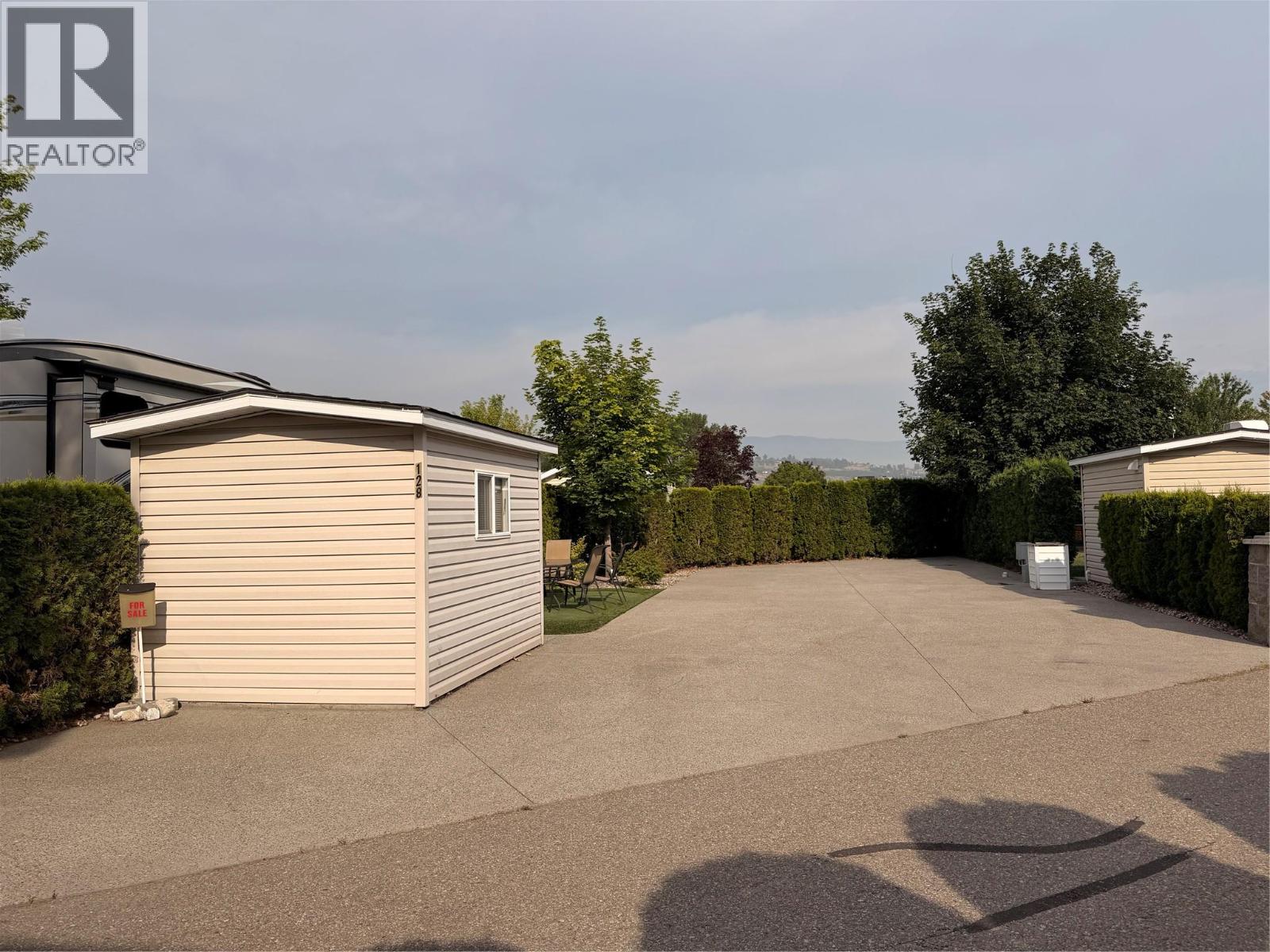 8000 Highland Road Lot# 128, Vernon, British Columbia  V1B 3W5 - Photo 2 - 10395369