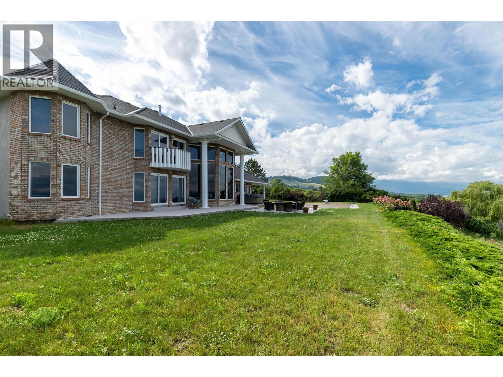 1135 Graf Road, Kelowna, British Columbia  V1P 1B8 - Photo 18 - 10396189