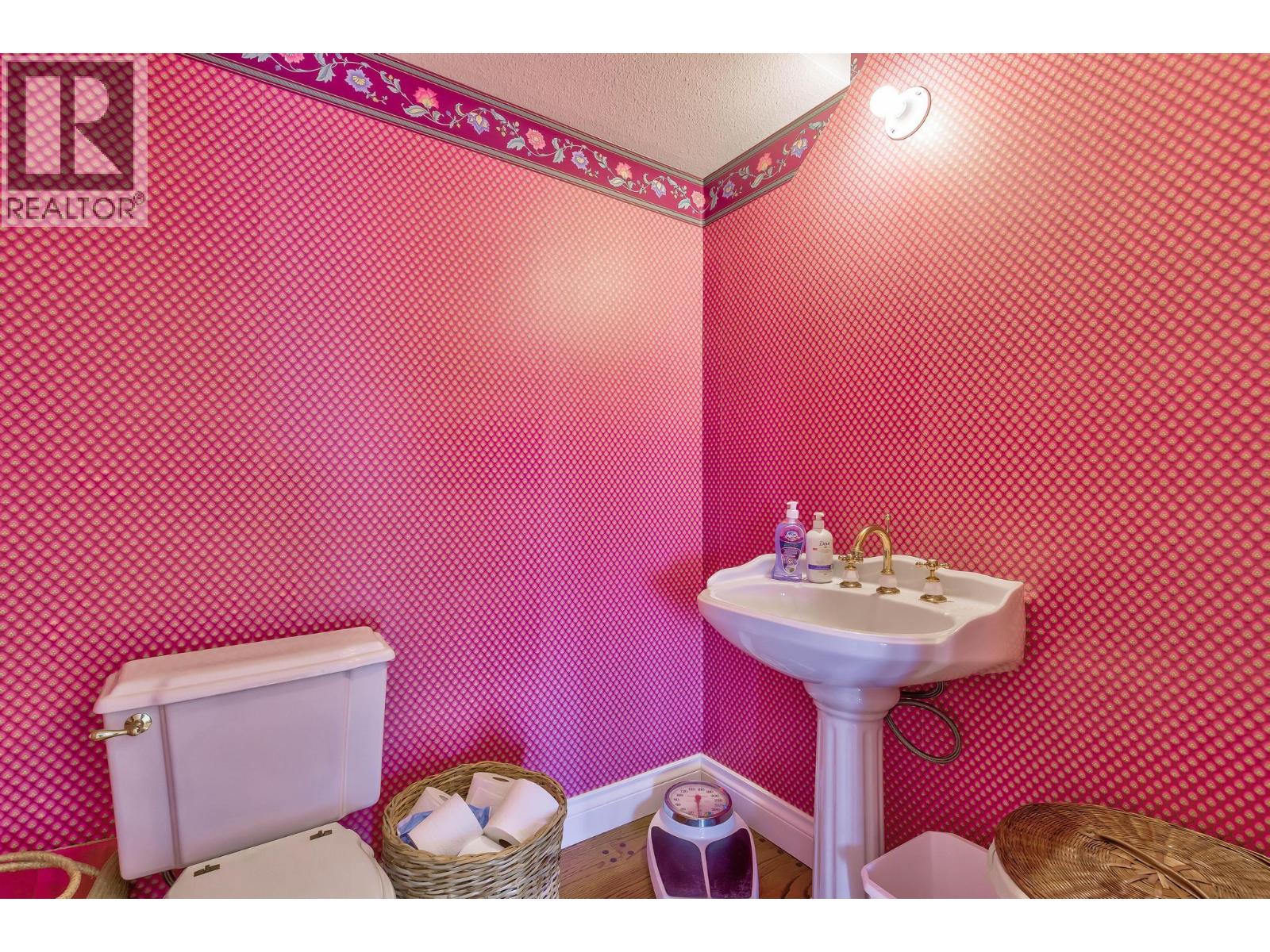 1135 Graf Road, Kelowna, British Columbia  V1P 1B8 - Photo 40 - 10396189
