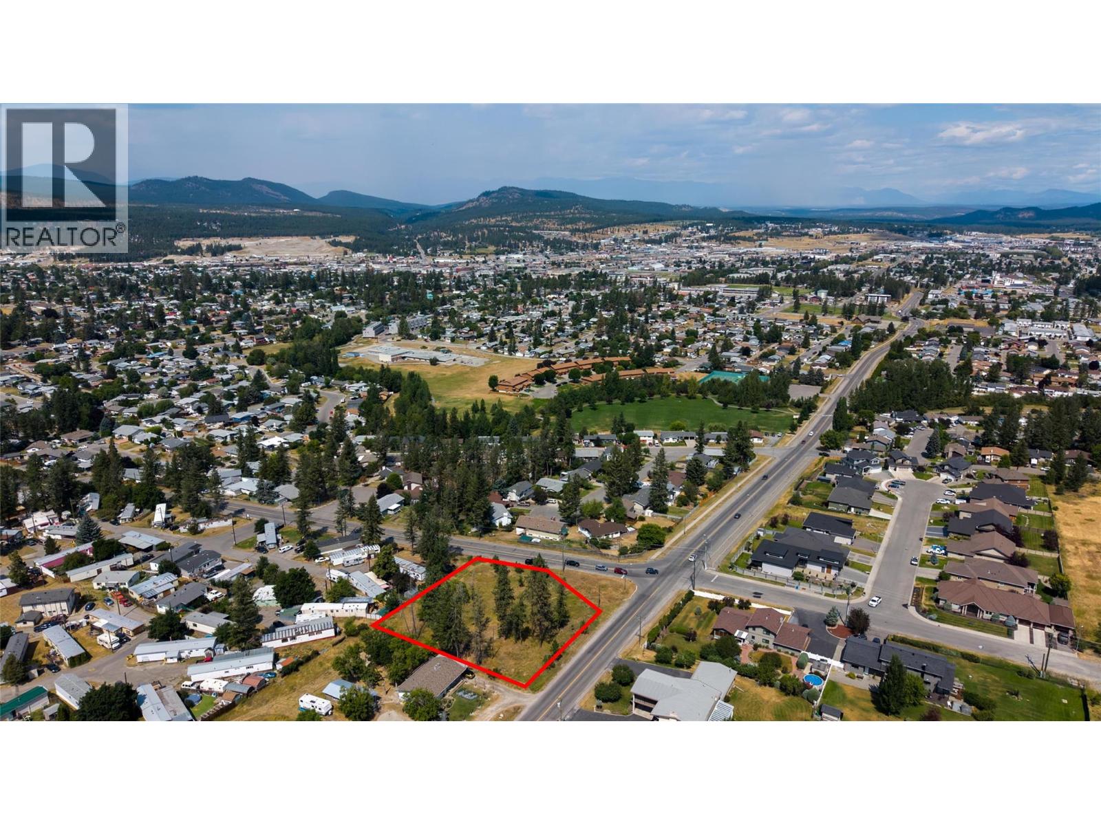 2101 10th Street S Lot# 2, Cranbrook, British Columbia V1C 6Y7 - Photo 4 - 10396399