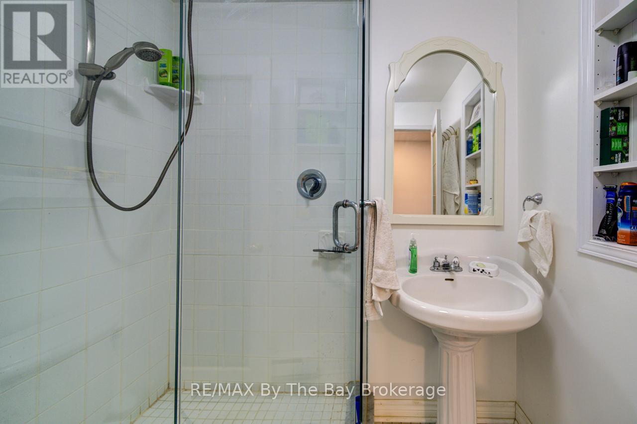 1 - 216 River Road E, Wasaga Beach, Ontario  L9Z 2L6 - Photo 38 - S13139598