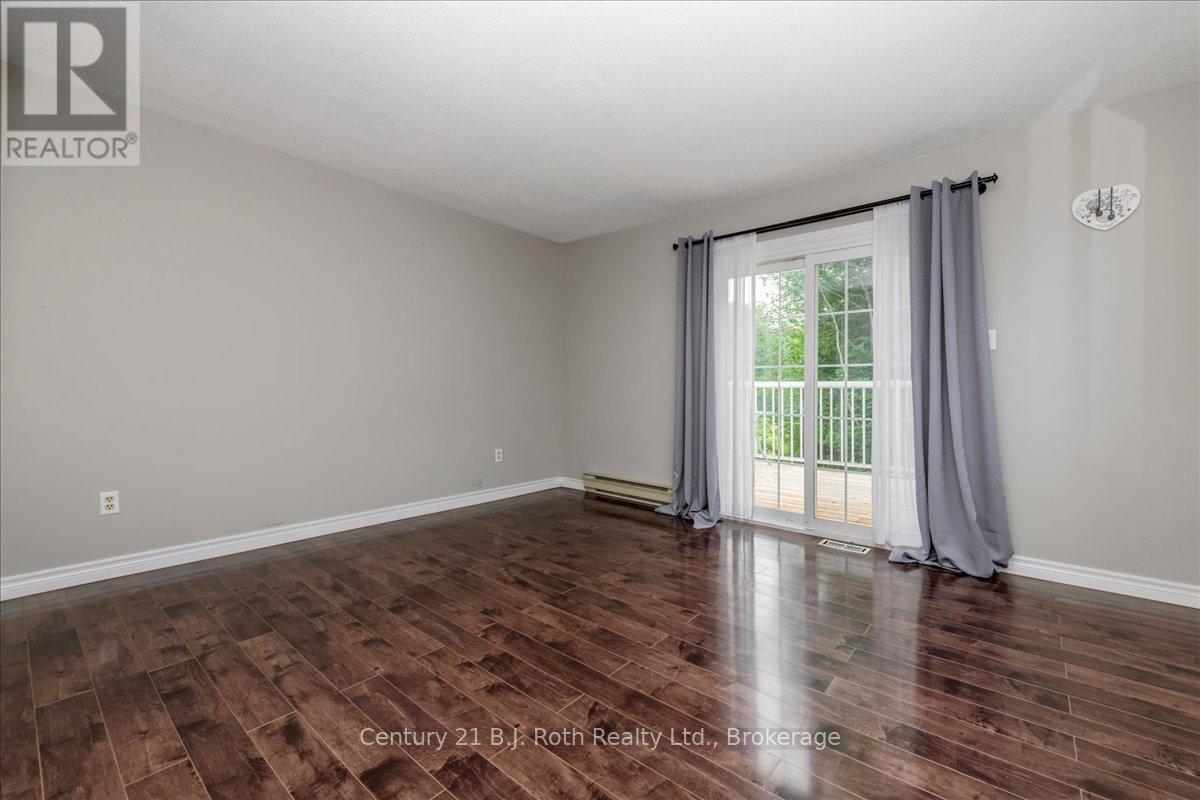 B7 - 22 Wasaga Woods Circle, Wasaga Beach, Ontario  L9Z 2N1 - Photo 18 - S13483042