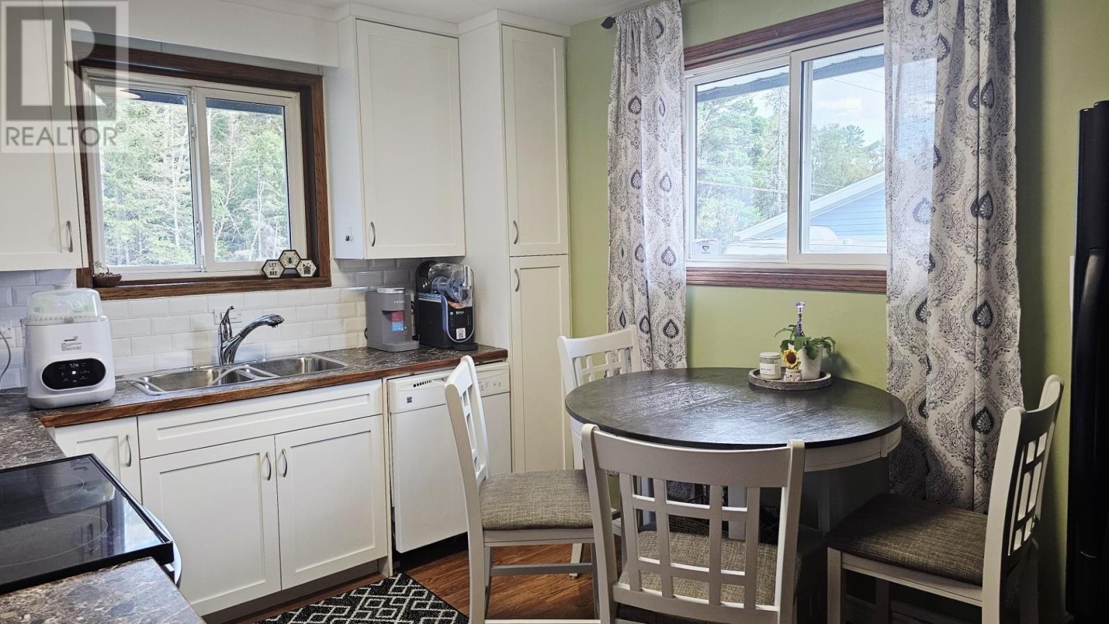 295 Cowan St, Thunder Bay, Ontario  P7A 1R6 - Photo 6 - TB2602372