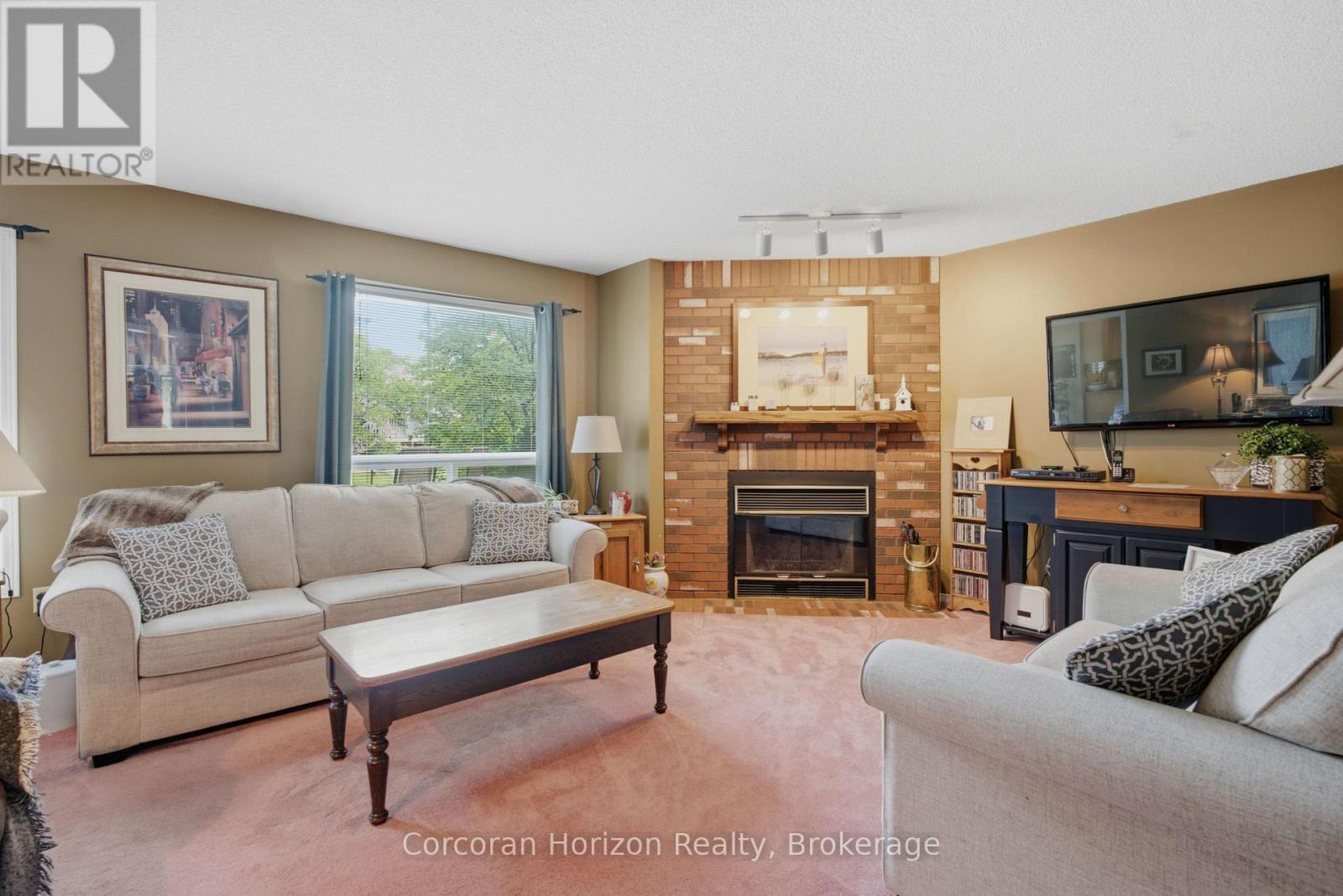 131 Huntingwood Avenue, Hamilton, Ontario  L9H 6X5 - Photo 18 - X13677264