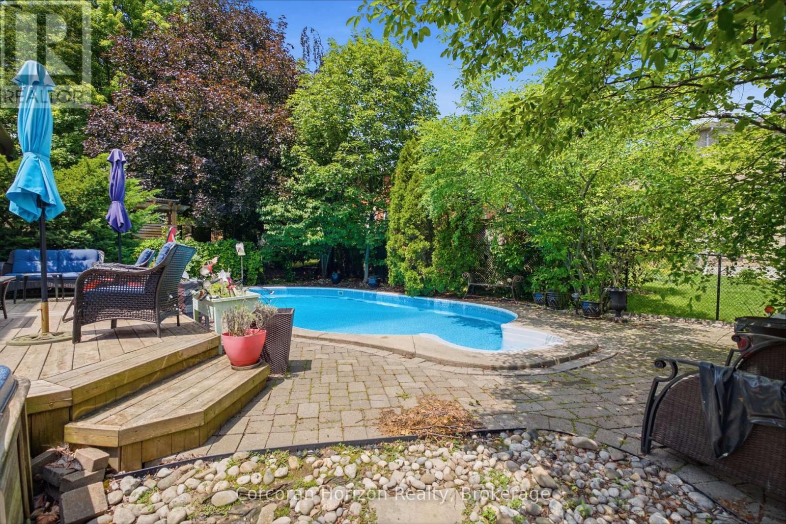 131 Huntingwood Avenue, Hamilton, Ontario  L9H 6X5 - Photo 46 - X13677264