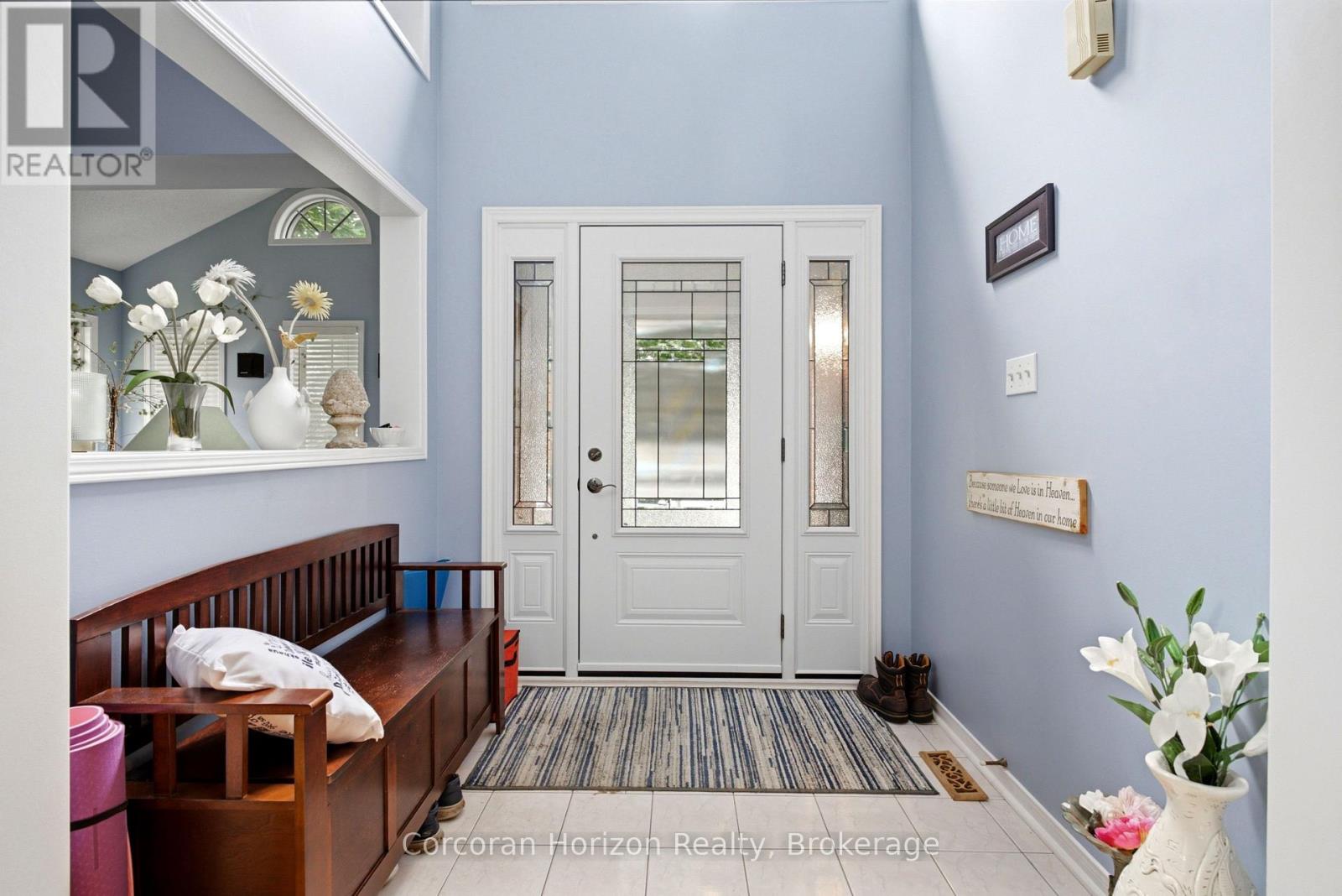 131 Huntingwood Avenue, Hamilton, Ontario  L9H 6X5 - Photo 6 - X13677264