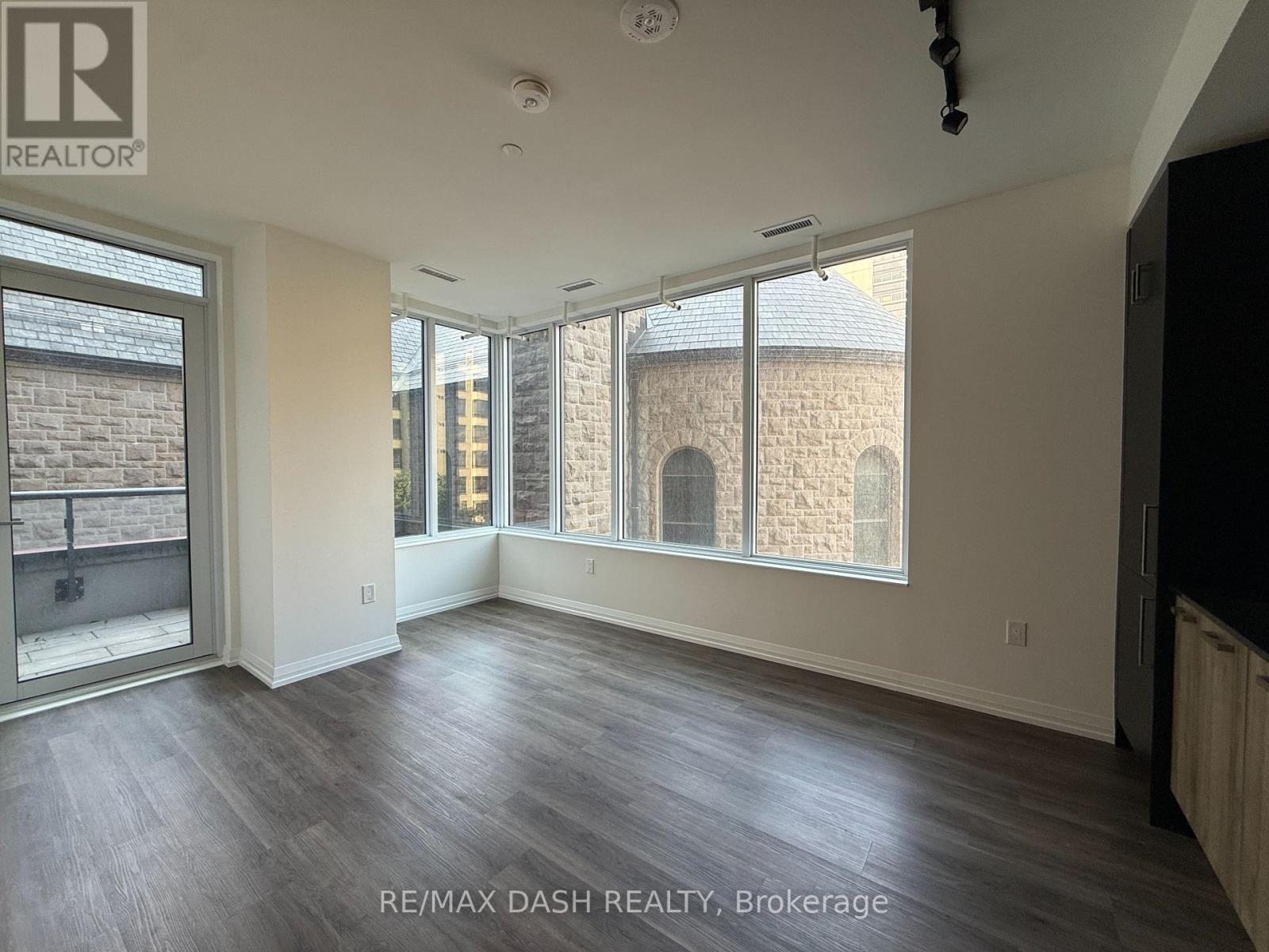 401 - 280 Dundas Street W, Toronto, Ontario  M5T 0E3 - Photo 10 - C13677204
