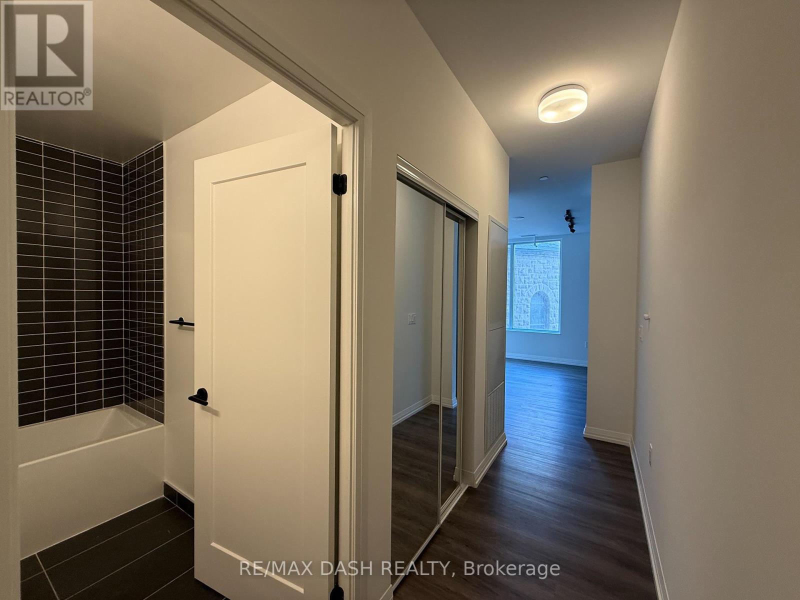 401 - 280 Dundas Street W, Toronto, Ontario  M5T 0E3 - Photo 5 - C13677204