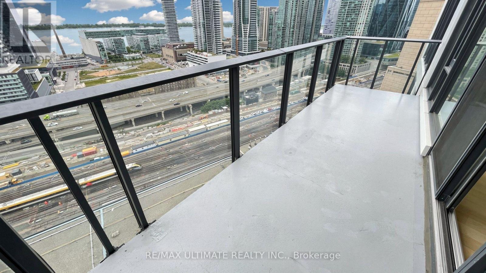 2304 - 2a Church Street, Toronto, Ontario  M5E 0E1 - Photo 14 - C13677214