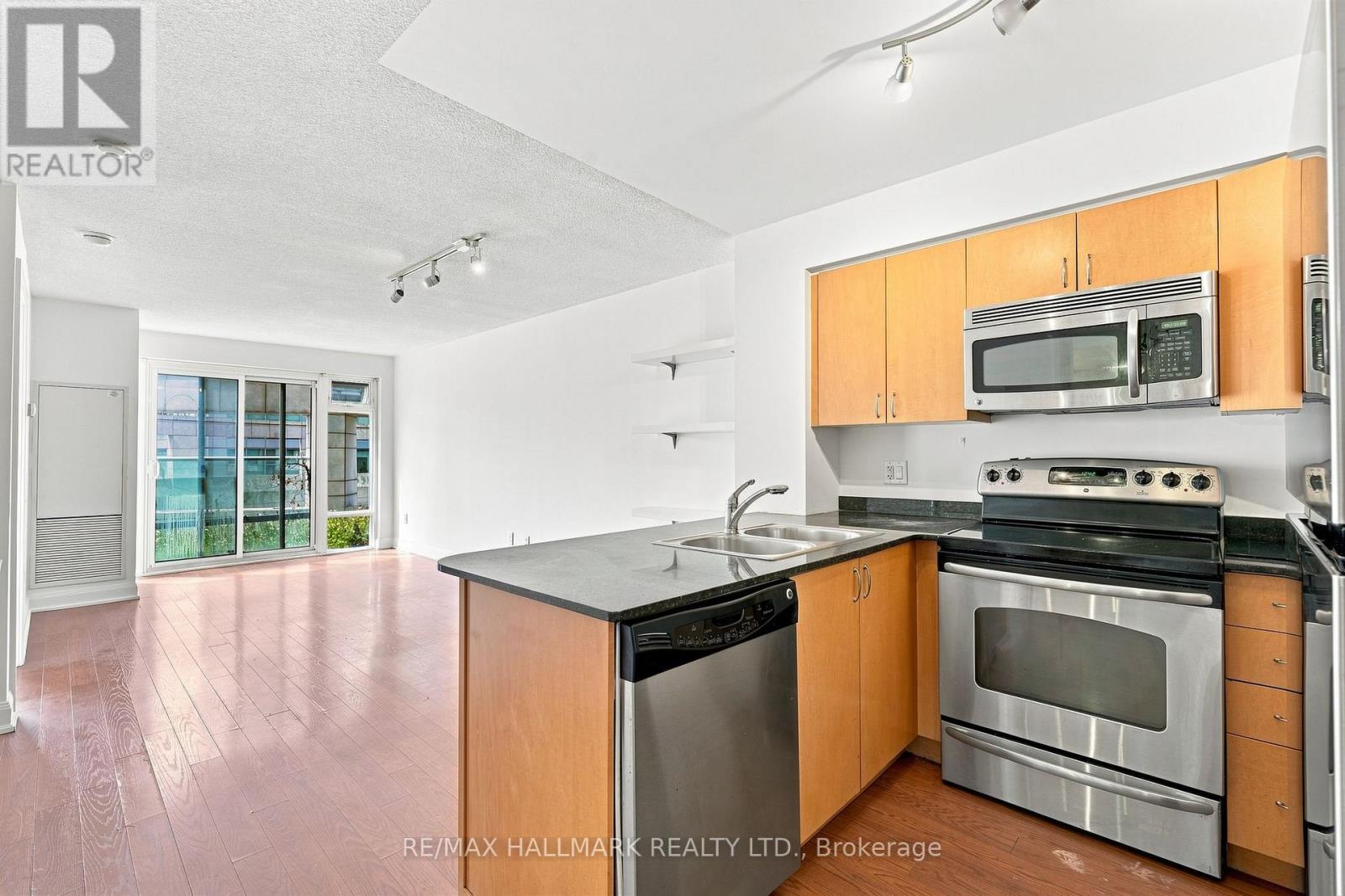 403 - 2191 Yonge Street, Toronto, Ontario  M4S 3H8 - Photo 7 - C13677246