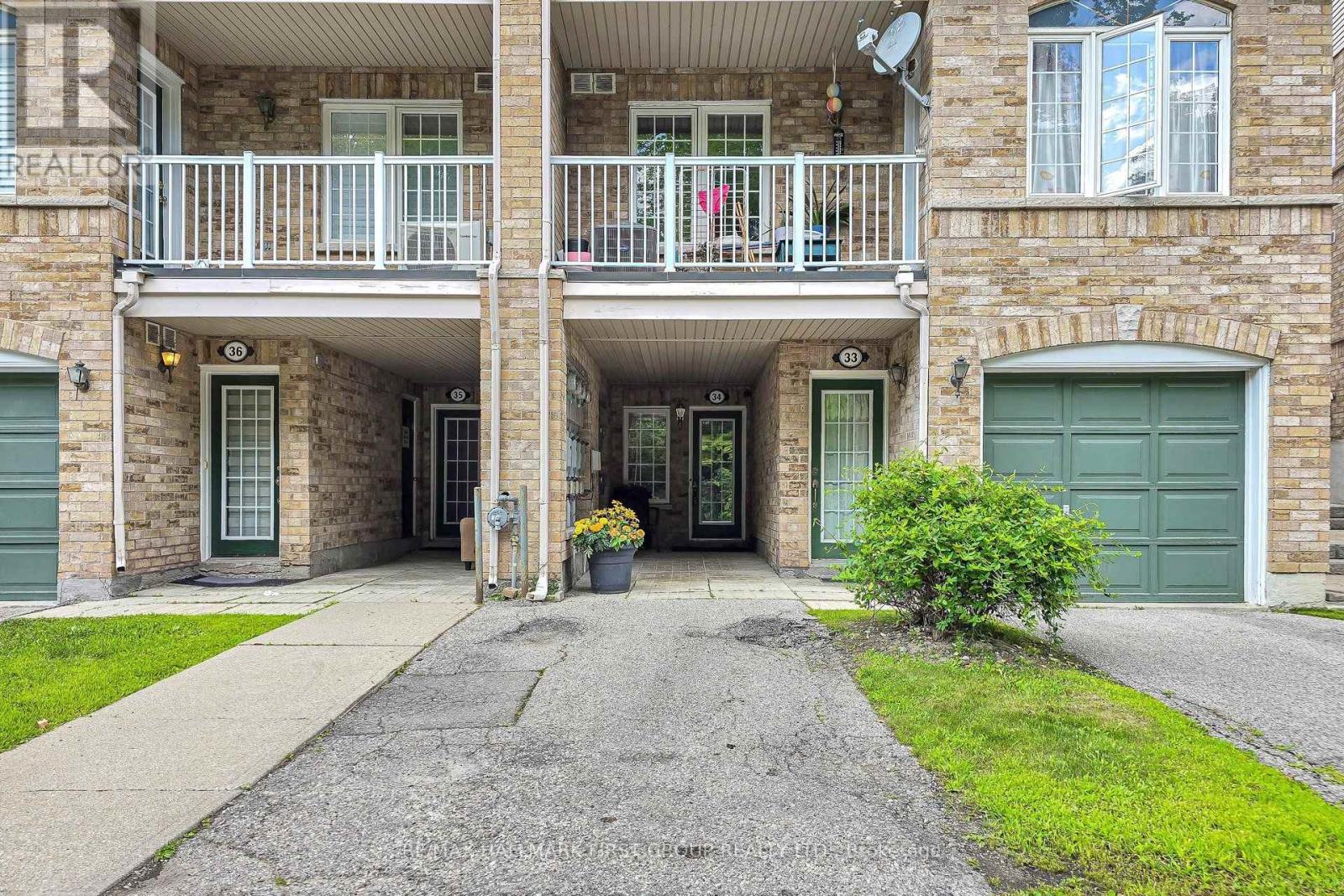 34 - 42 PINERY TRAIL, Toronto, Ontario