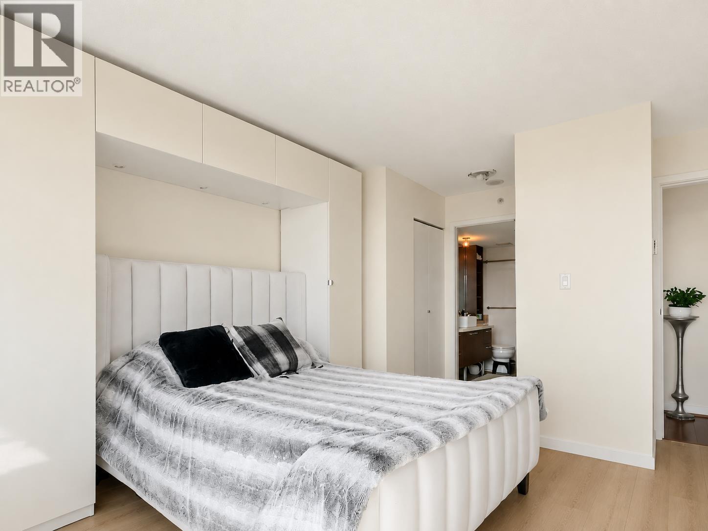 801 980 Cooperage Way, Vancouver, British Columbia  V6B 0C3 - Photo 26 - R3155869