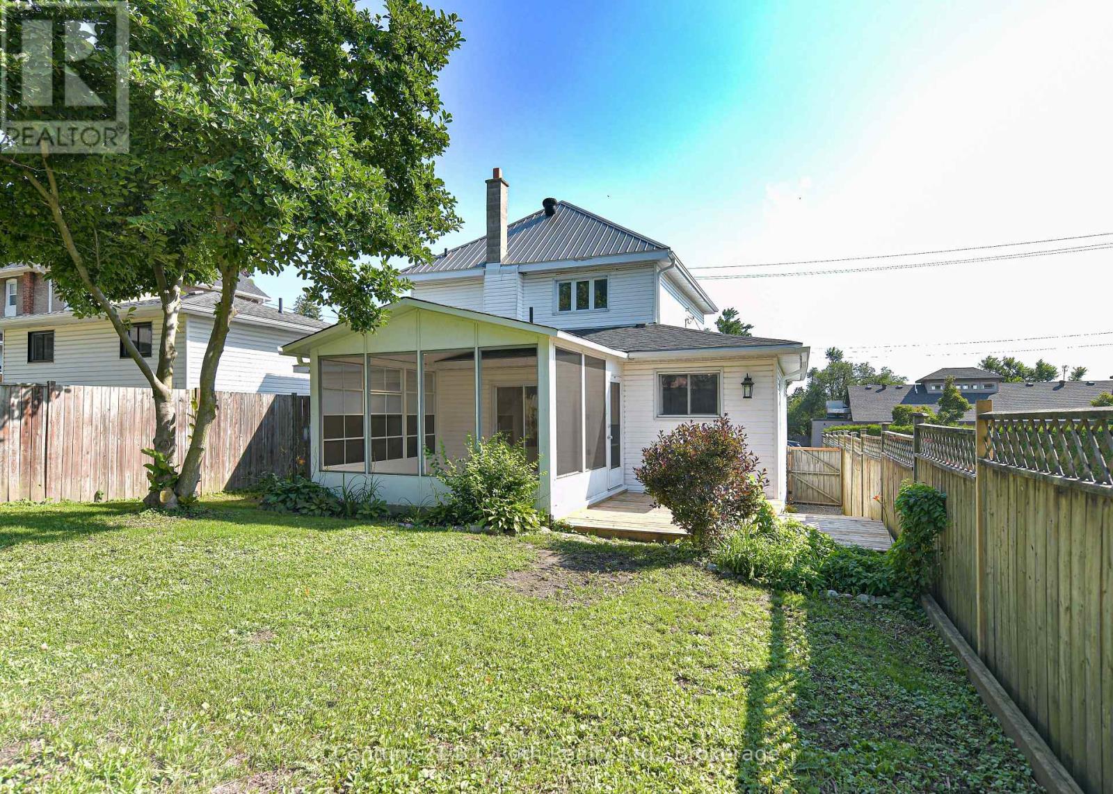 12 Clinton Street, Orillia, Ontario  L3V 6A1 - Photo 12 - S13677248