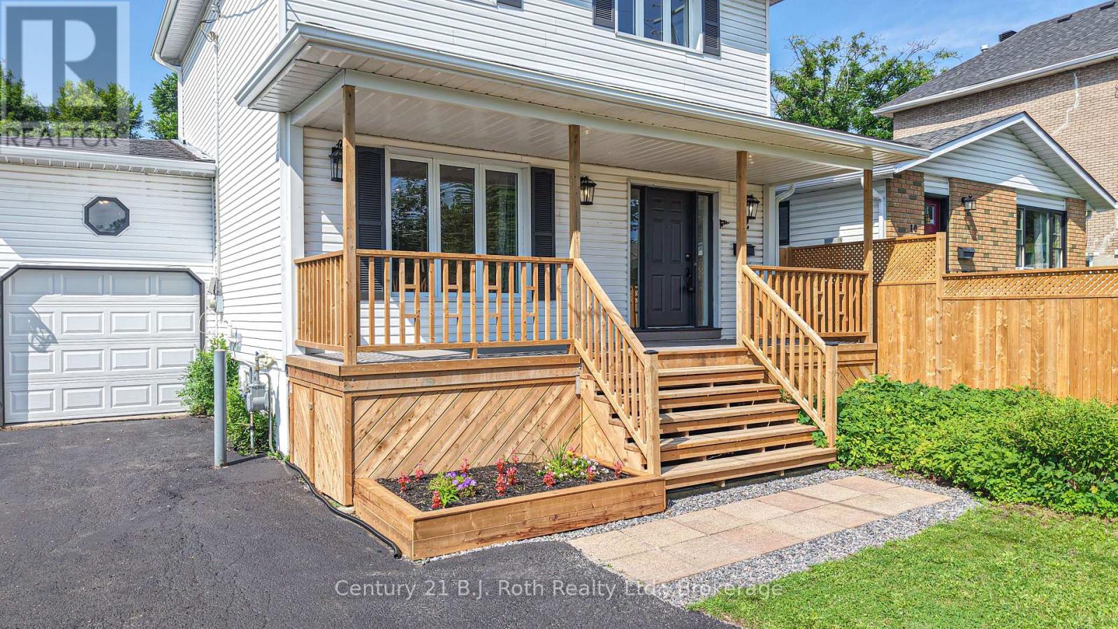 12 Clinton Street, Orillia, Ontario  L3V 6A1 - Photo 15 - S13677248