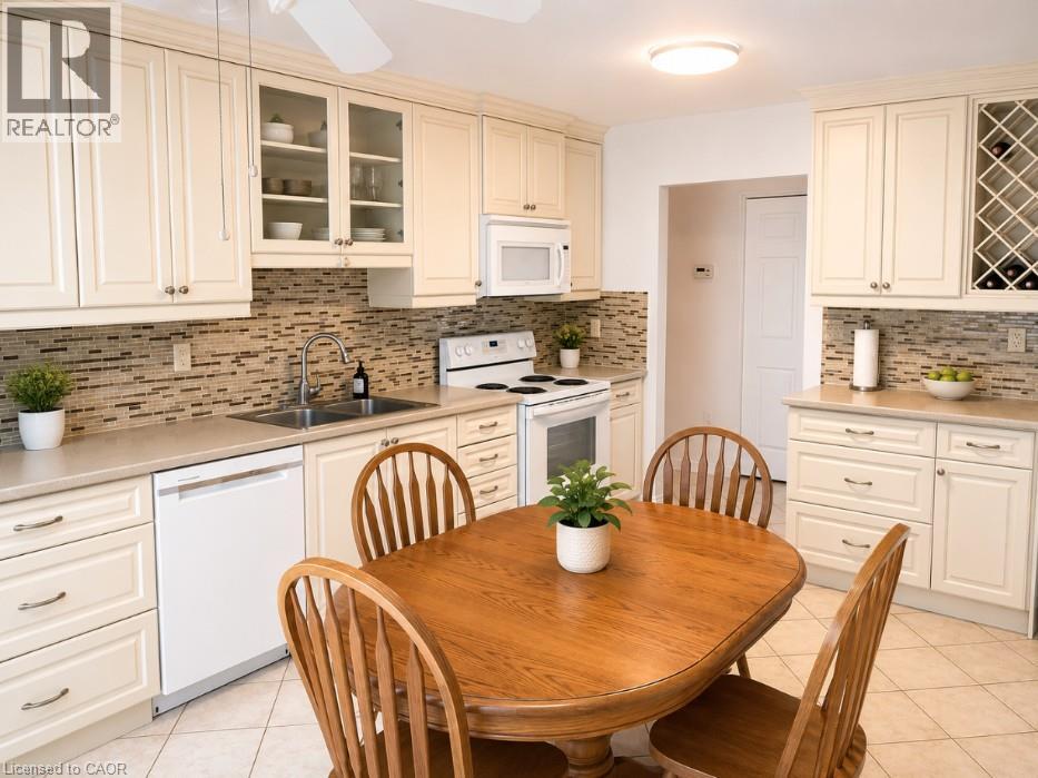 4 Sunhaven Court, Stoney Creek, Ontario  L8G 4G7 - Photo 8 - 40855368