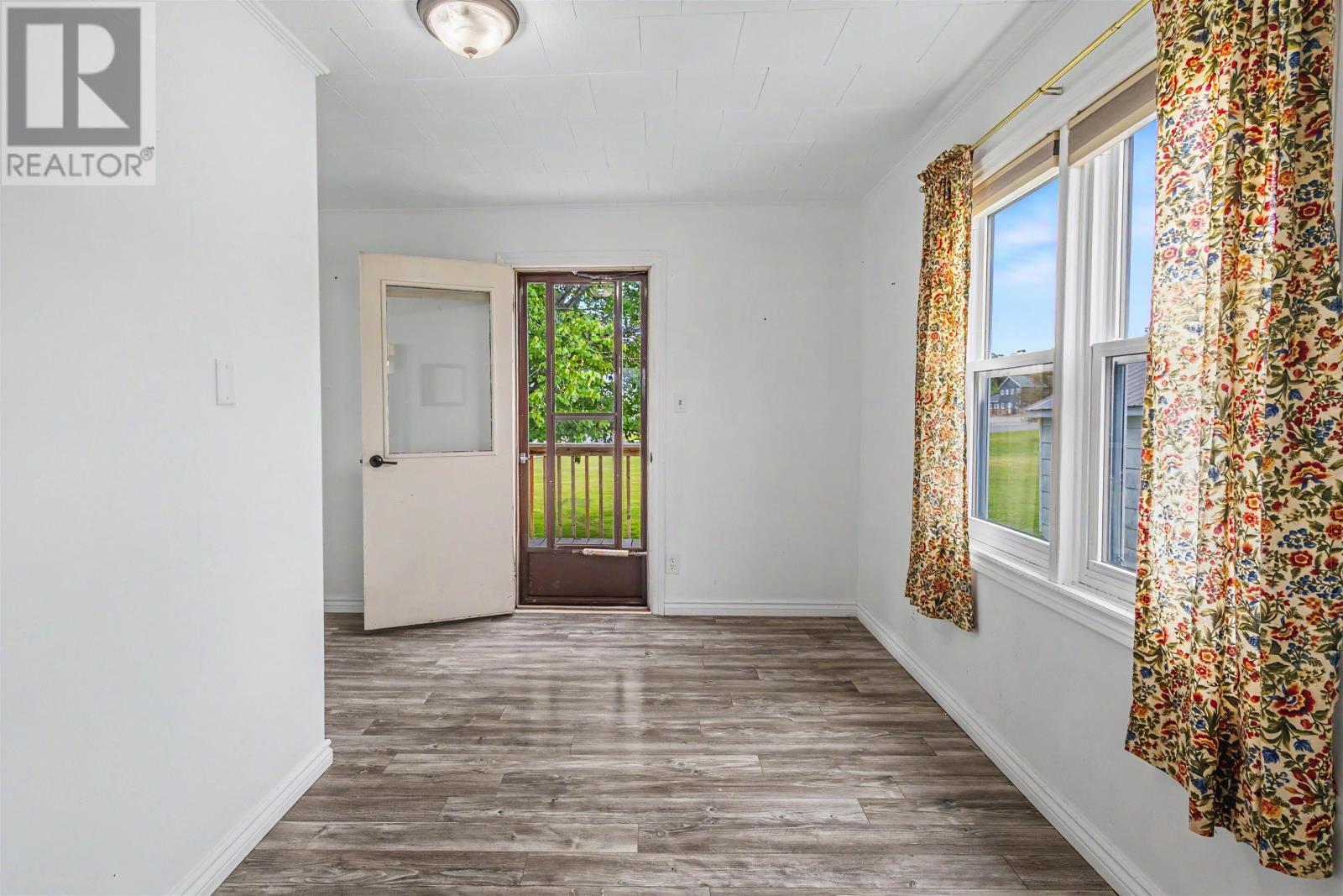 2619 Kings Road, Sydney Forks, Nova Scotia  B1L 1A1 - Photo 9 - 202620408