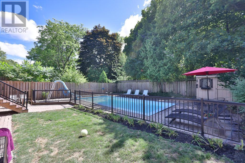 1404 Lewisham Drive, Mississauga, Ontario  L5J 3R3 - Photo 36 - W13677242