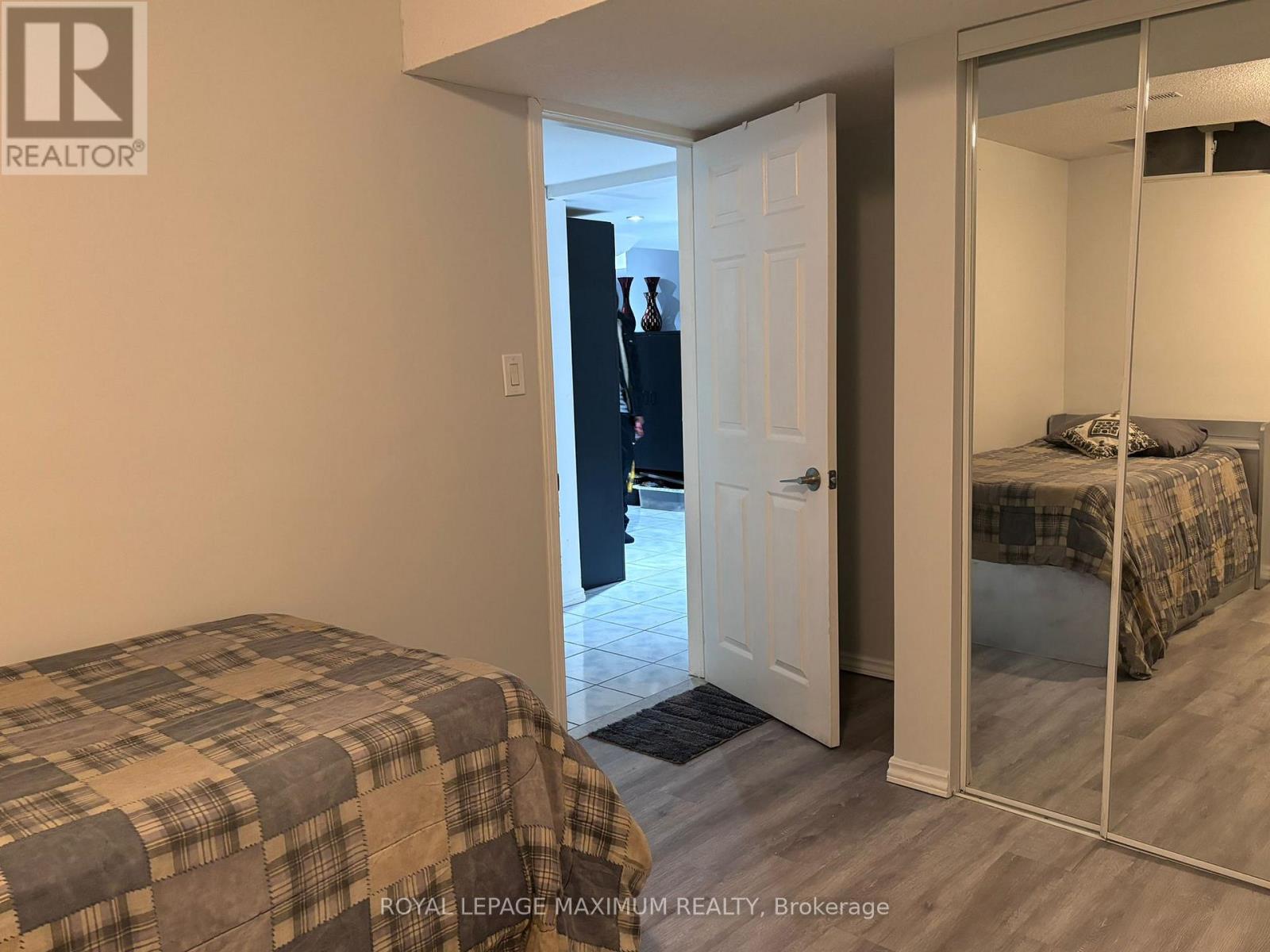 Bedroom - 90 Via Romano Way, Brampton, Ontario L6P 1P3 - Photo 4 - W13677254
