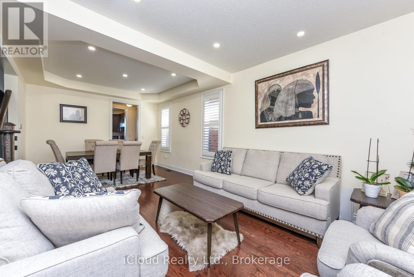 7 Merrittonia Street, Brampton, Ontario  L6X 0Y9 - Photo 6 - W13677266