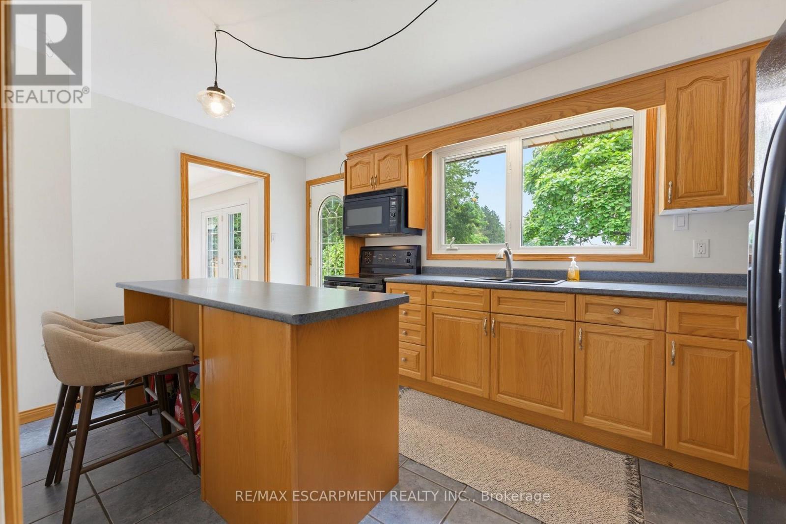 200 Lynden Road, Hamilton, Ontario  L0R 1T0 - Photo 11 - X13677260
