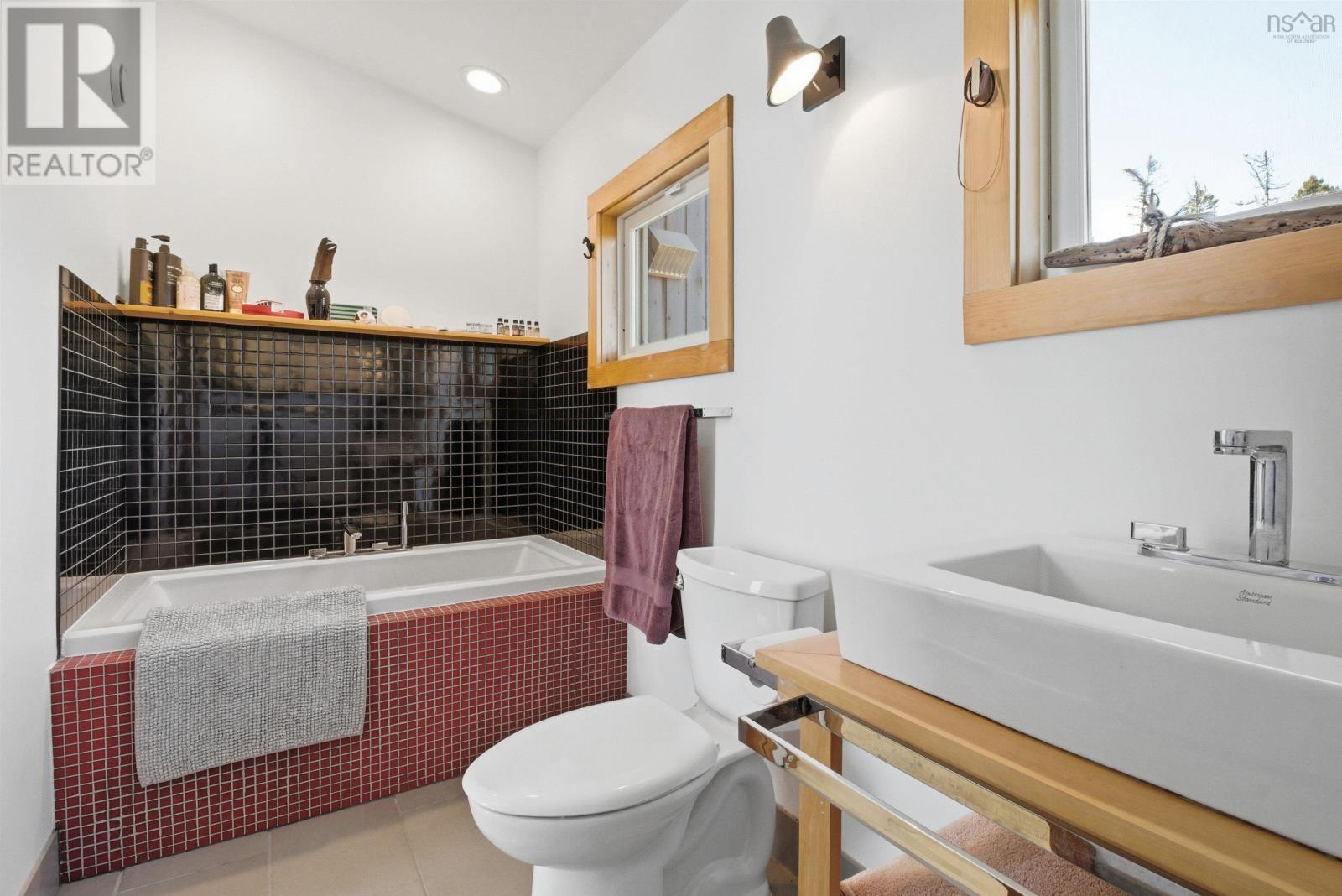 400 Mailman Branch Road, Liscomb, Nova Scotia  B0J 2A0 - Photo 18 - 202613469