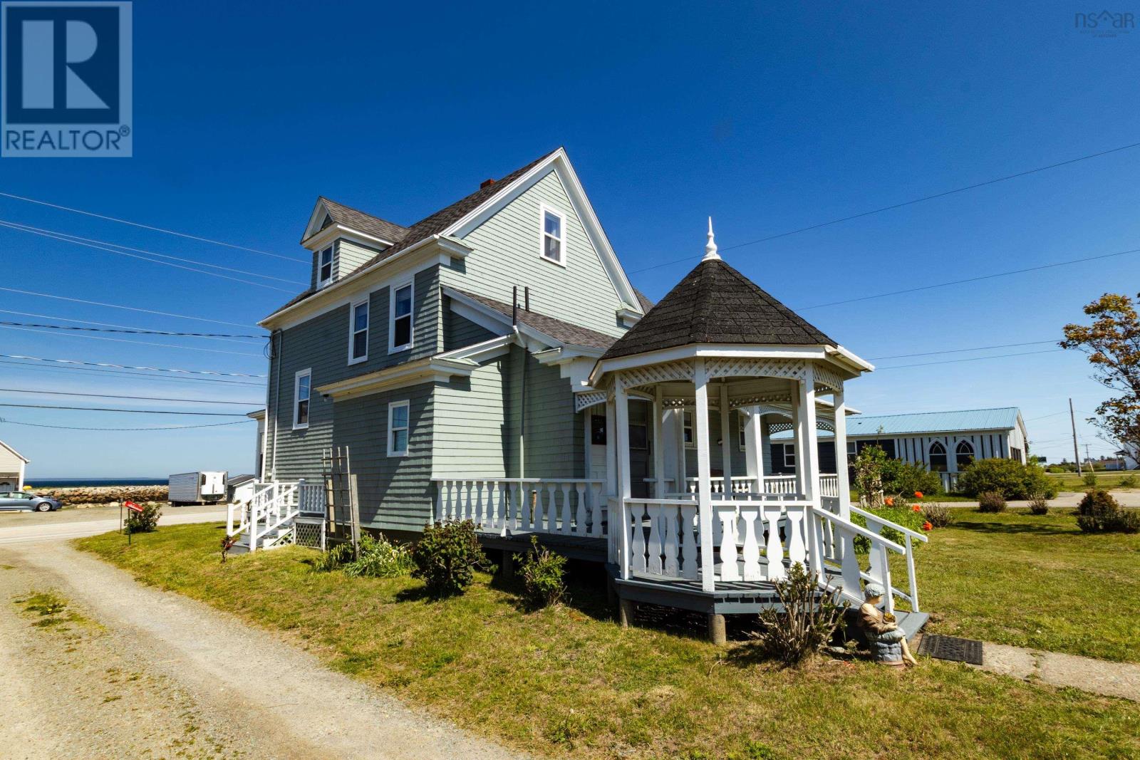 9086 Highway 1, Meteghan River, Nova Scotia  B0W 2L0 - Photo 12 - 202614739