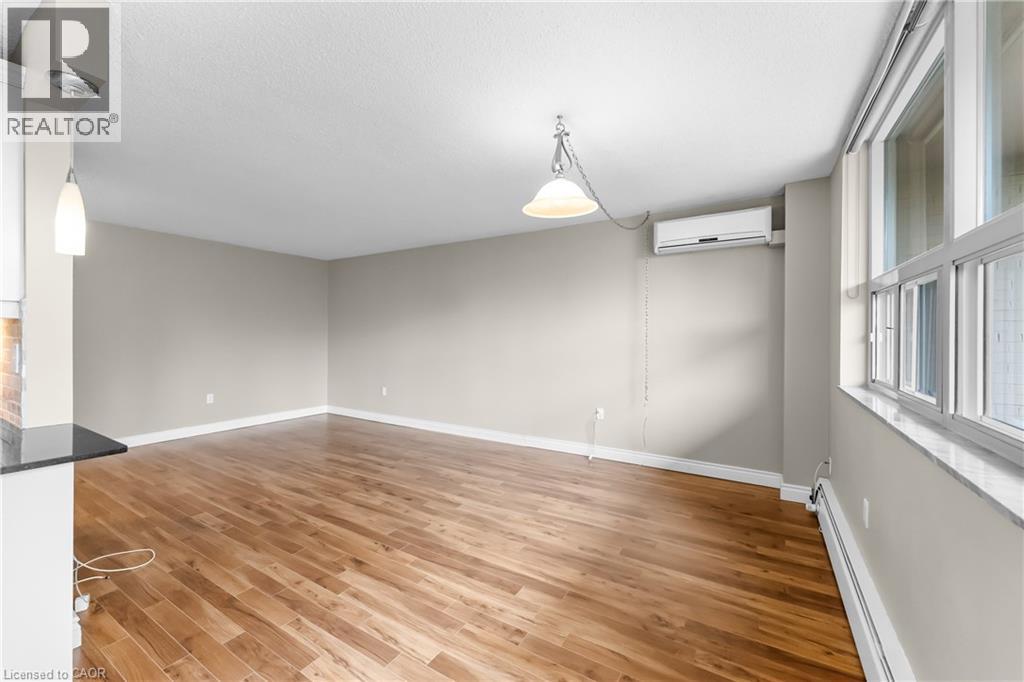 6390 Huggins Street Unit# 407, Niagara Falls, Ontario  L2J 1H1 - Photo 6 - 40834402