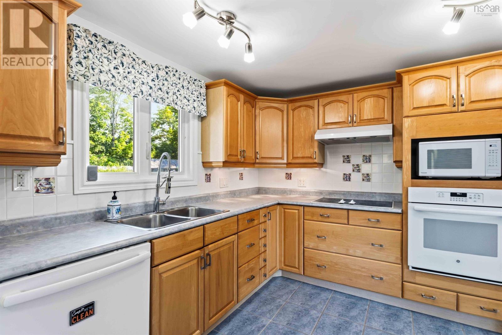 58 Riverview Lane, Granville Centre, Nova Scotia  B0S 1A0 - Photo 7 - 202620605