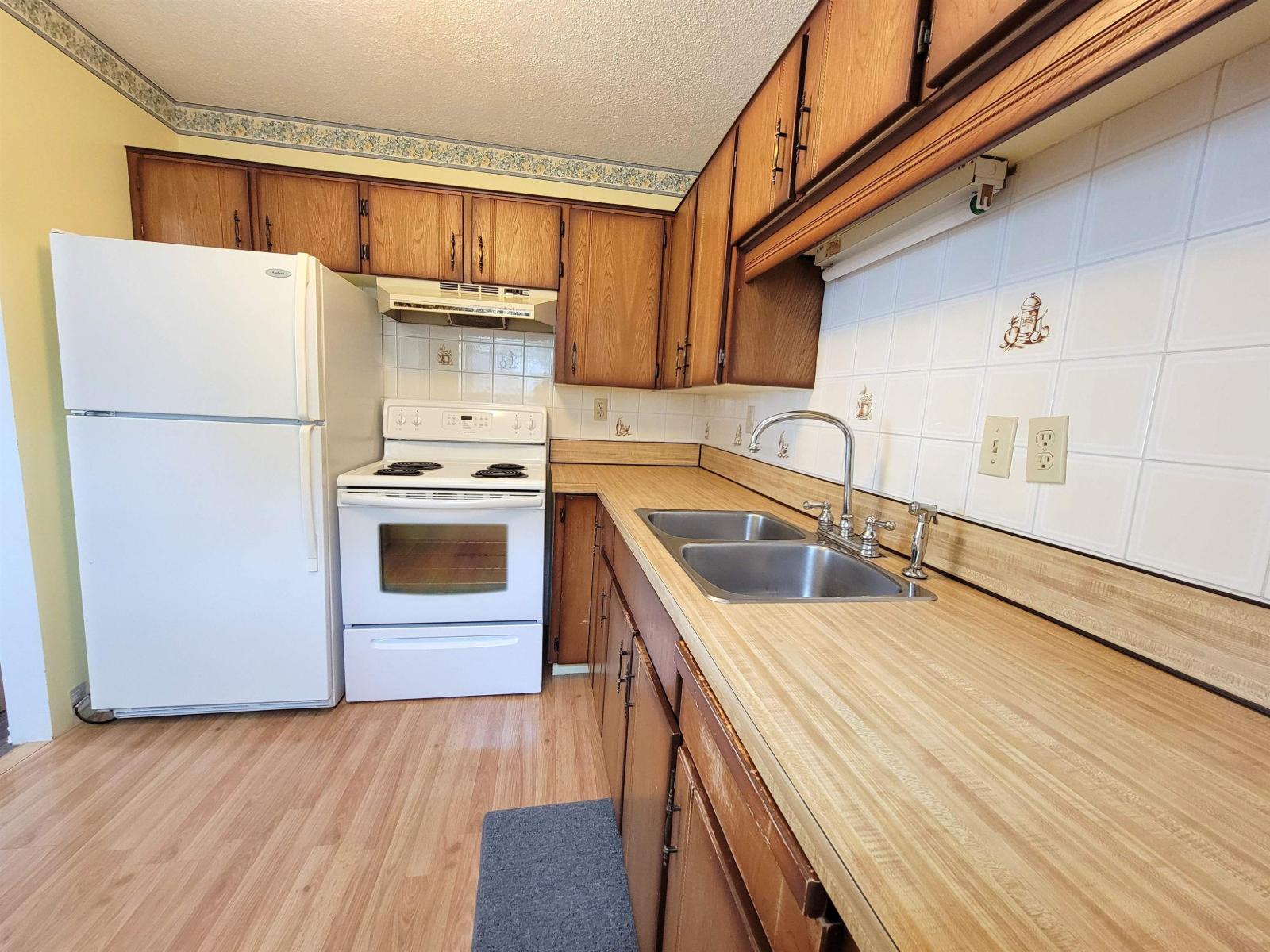 14741 101a Avenue, Surrey, British Columbia  V3R 7E7 - Photo 8 - R3155751