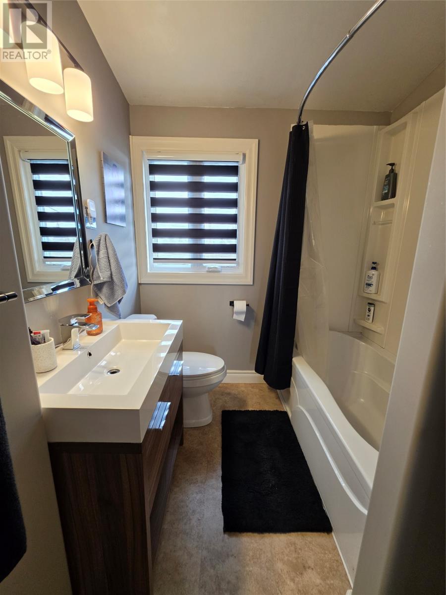 47 Whiteway Drive, Wabush — photo 10