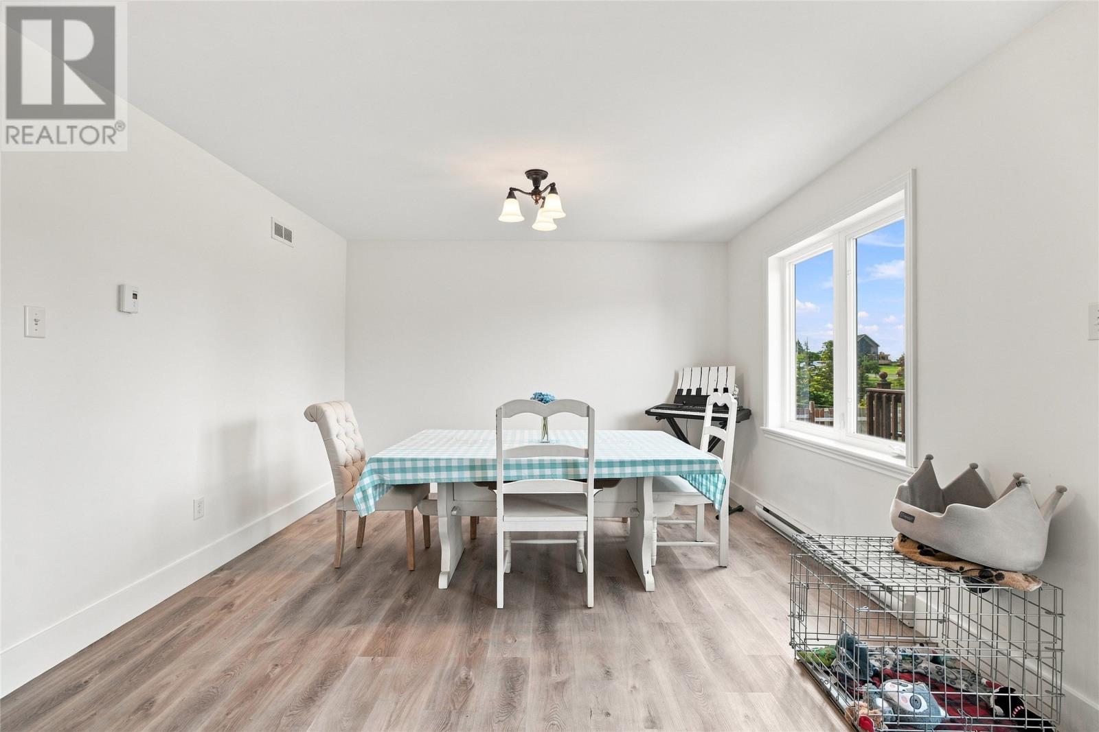 6 Davalan Place, Torbay — photo 12