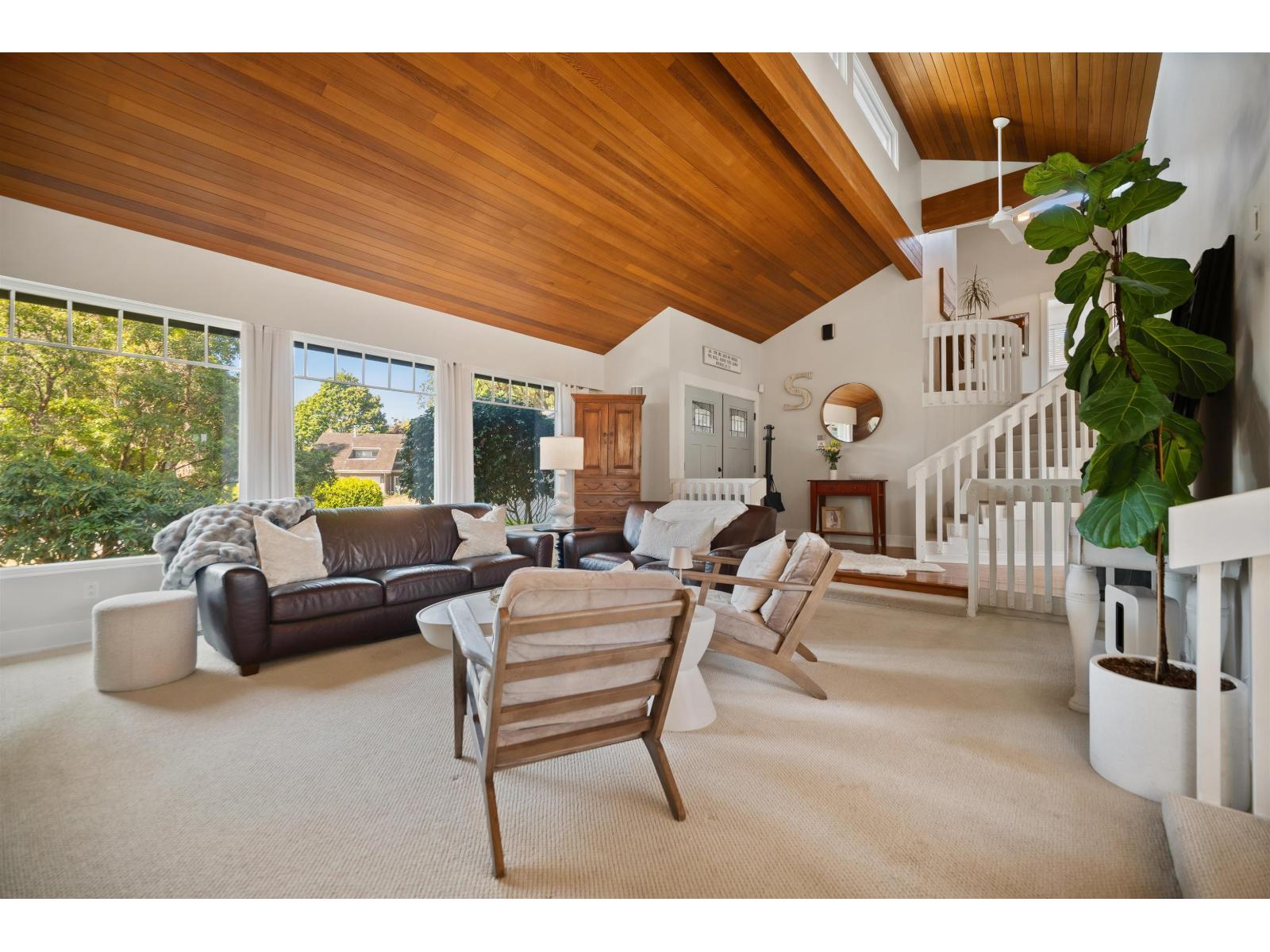 14756 16a Avenue, Surrey, British Columbia  V4A 5M7 - Photo 3 - R3155042