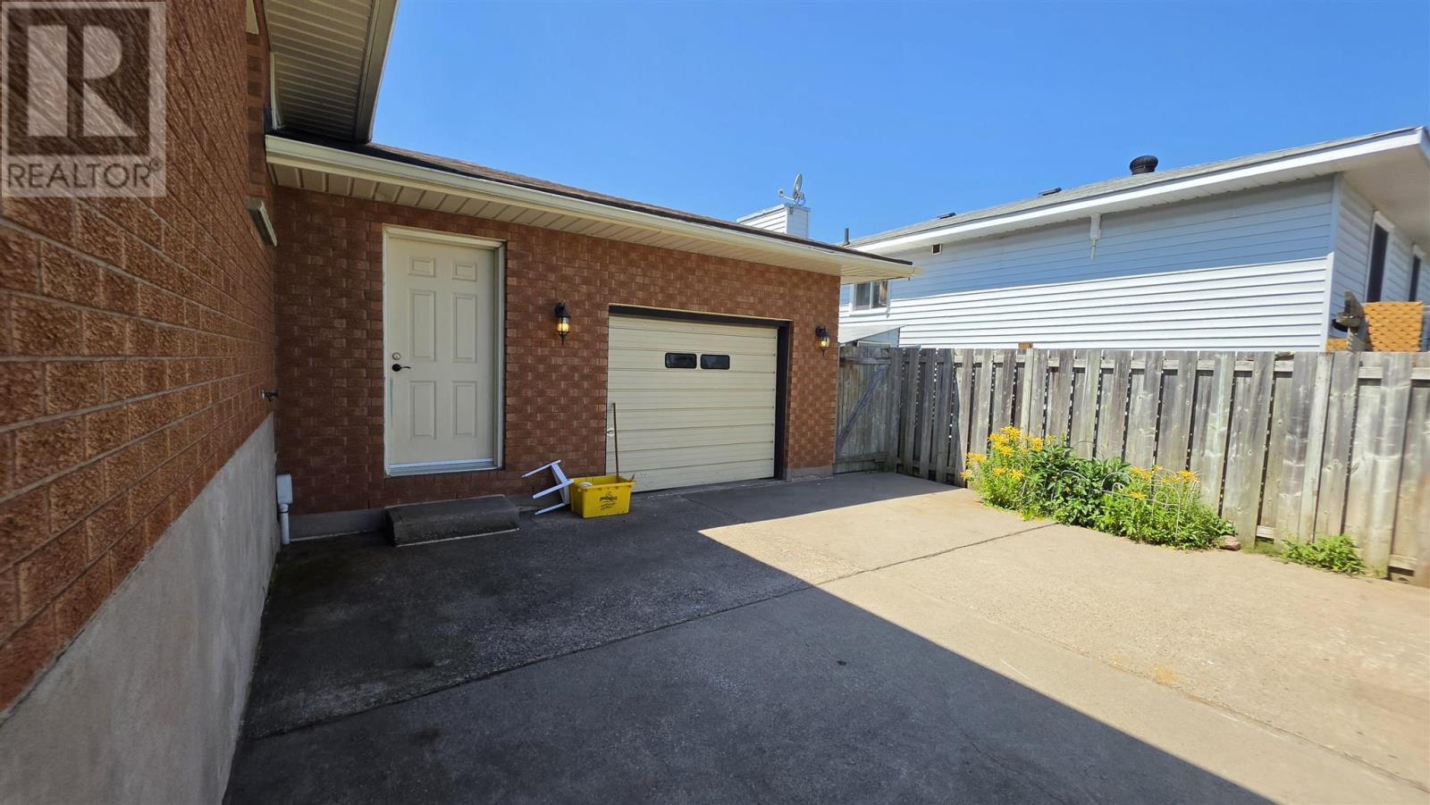 53 Robin St, Sault Ste. Marie, Ontario  P6A 5Y4 - Photo 6 - SM262170