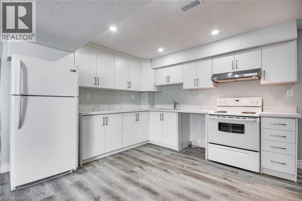 110 Commonwealth Street Unit# Basement, Kitchener, Ontario  N2E 4K8 - Photo 8 - 40854790
