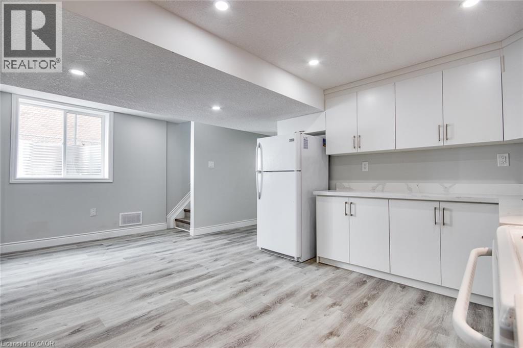 110 Commonwealth Street Unit# Basement, Kitchener, Ontario  N2E 4K8 - Photo 6 - 40854790