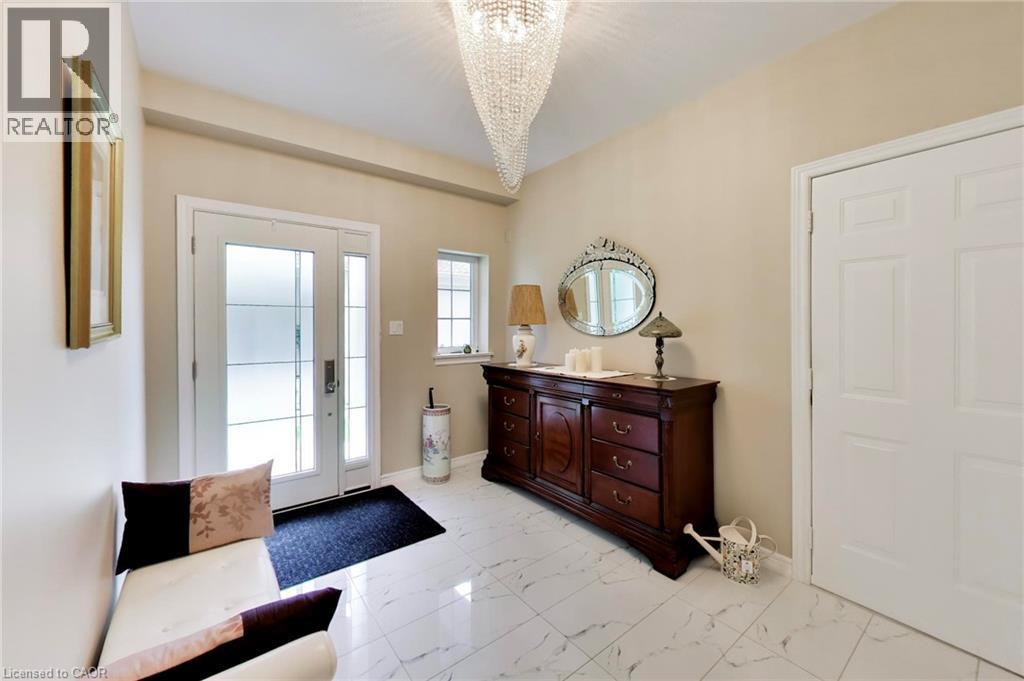 484 Millen Road Unit# 7, Stoney Creek, Ontario  L8E 6G4 - Photo 7 - 40855936