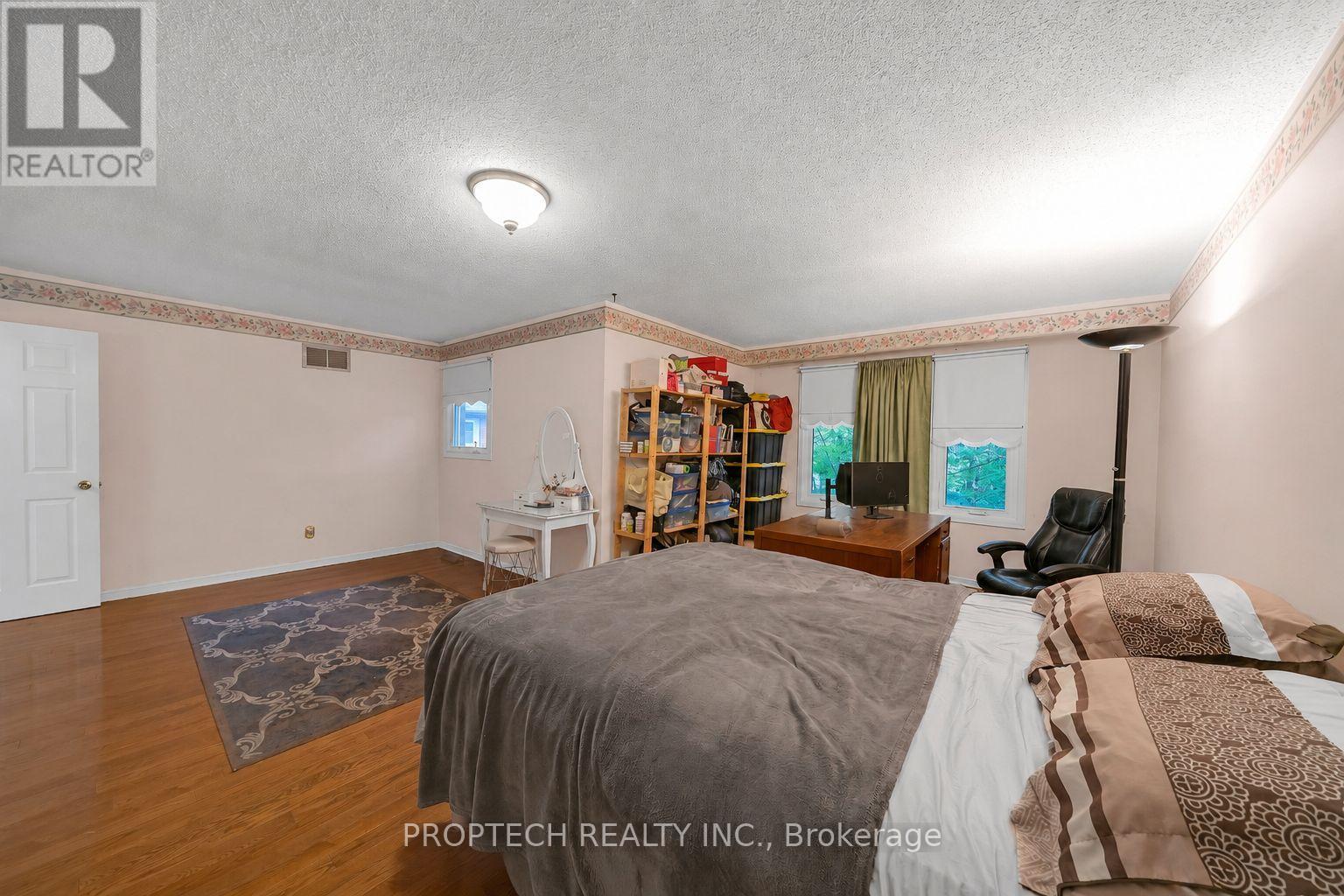 245 Fincham Avenue, Markham, Ontario  L3P 4E5 - Photo 26 - N13673068