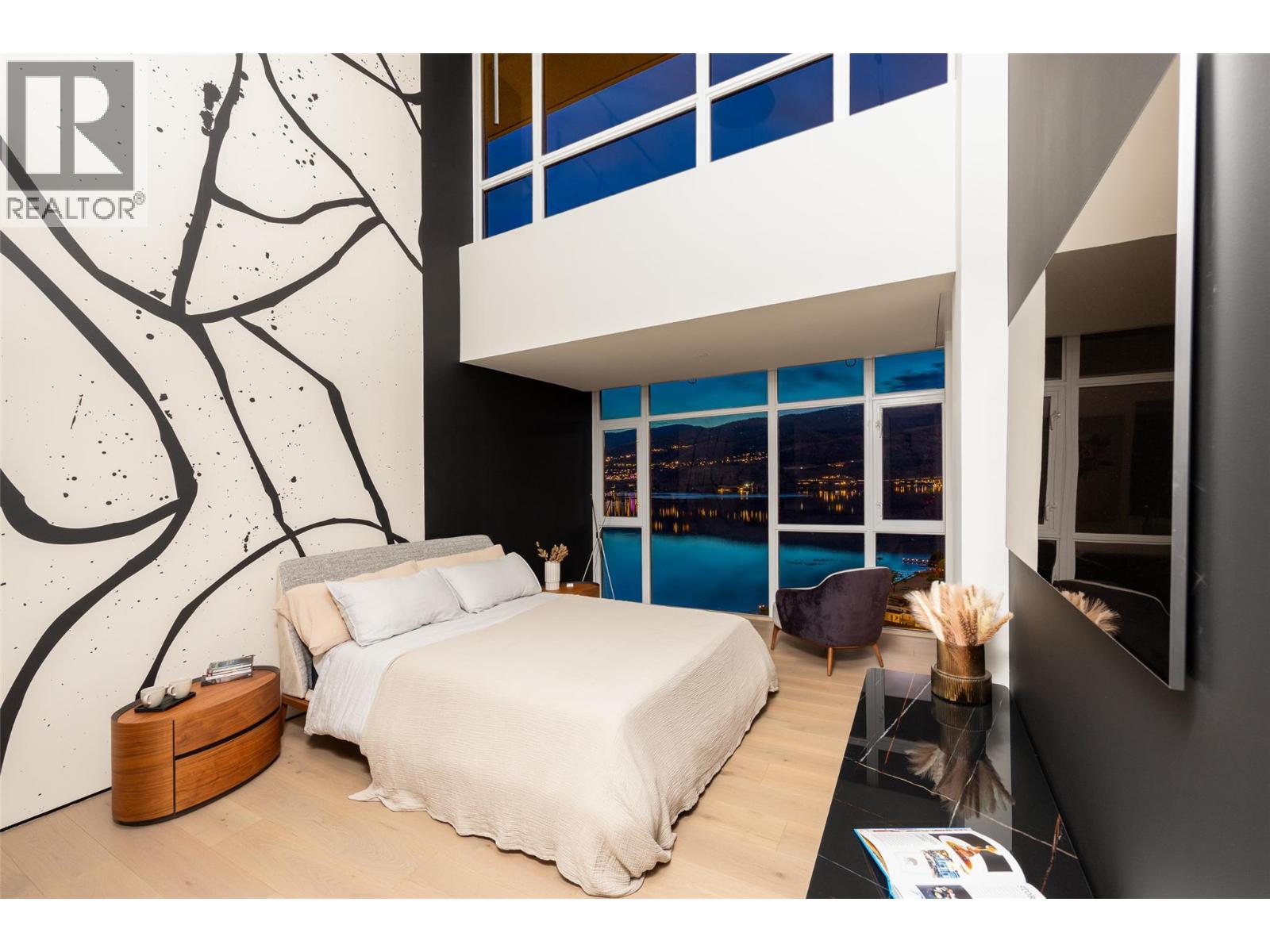 1075 Sunset Drive Unit# Ph1, Kelowna, British Columbia  V1Y 9Y9 - Photo 34 - 10382866