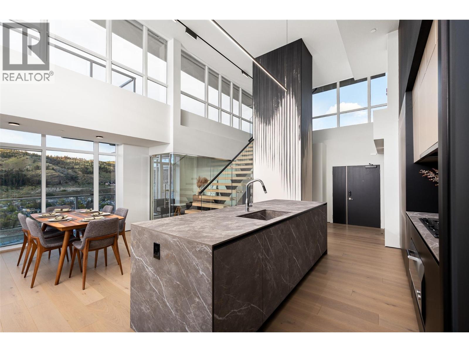 1075 Sunset Drive Unit# Ph1, Kelowna, British Columbia  V1Y 9Y9 - Photo 16 - 10382866